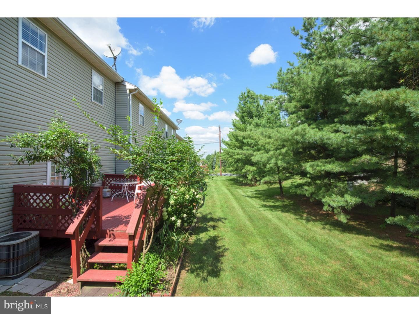 2809 Knoll Way Reading, PA 19608 - Photo 19 of 19