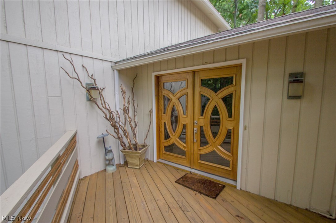 12205 Windcliff Road Strongsville, OH 44136 - Photo 2 of 34 Gallery Image 2