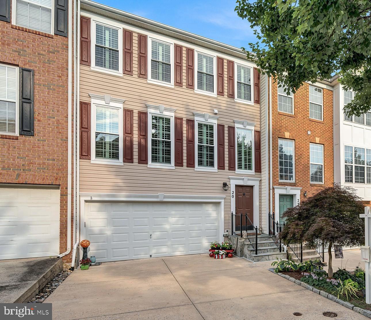 20 Inkberry Circle Gaithersburg, MD 20877 - Photo 1 of 50 Welcome to the Hidden Creek Community!