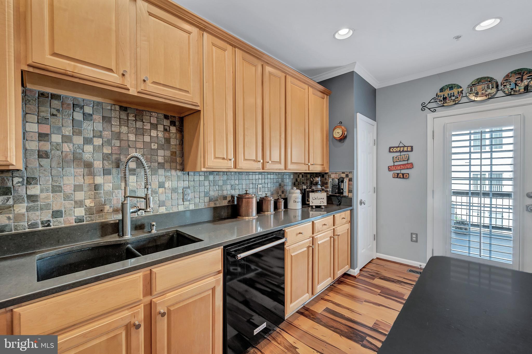 20 Inkberry Circle Gaithersburg, MD 20877 - Photo 15 of 50 Kitchen