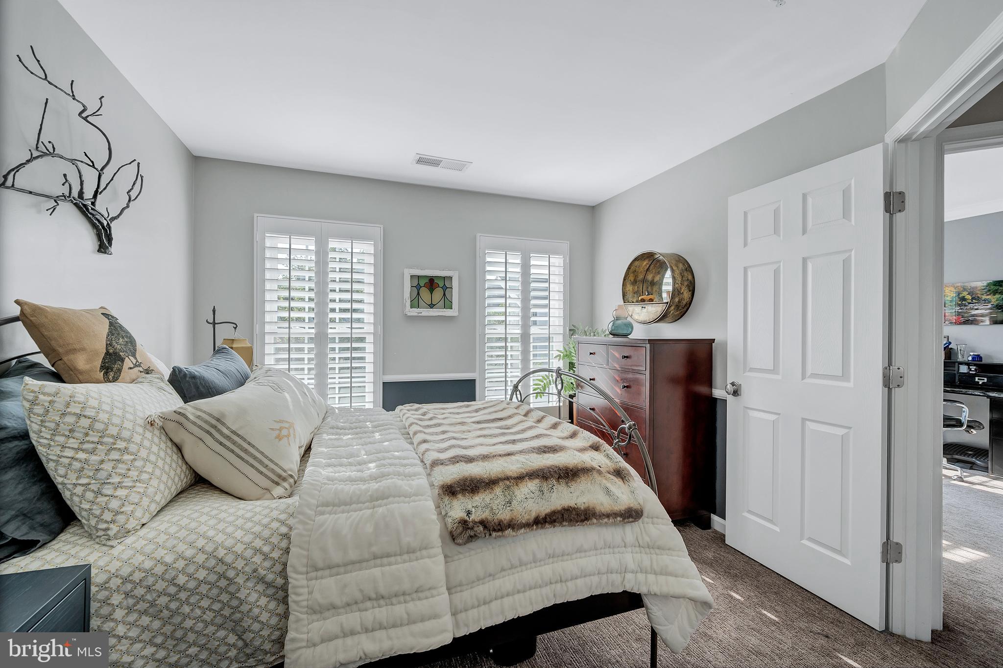 20 Inkberry Circle Gaithersburg, MD 20877 - Photo 32 of 50 Bedroom 3
