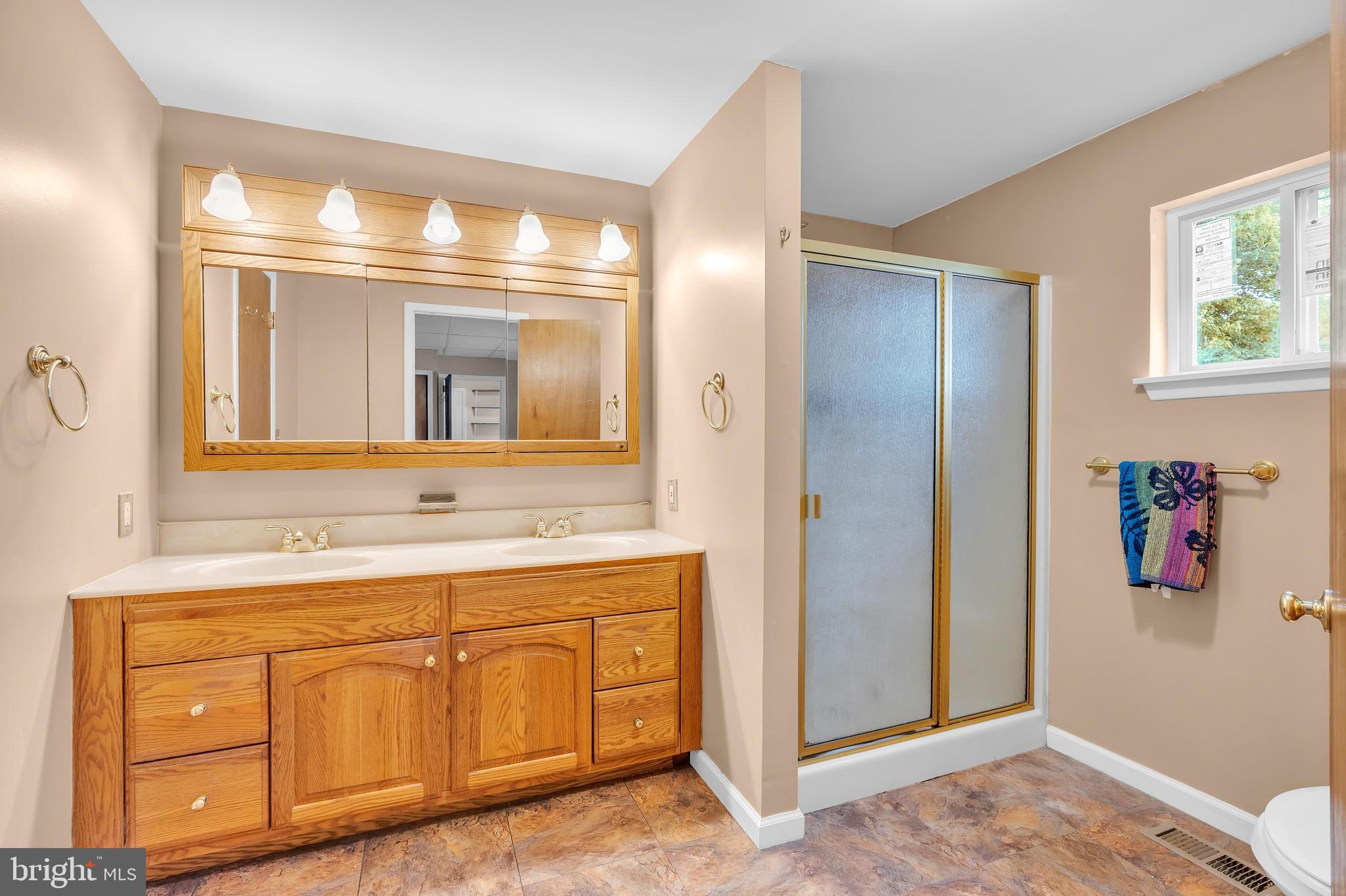 19 Paul Road Maple Shade, NJ 08052 - Photo 18 of 24