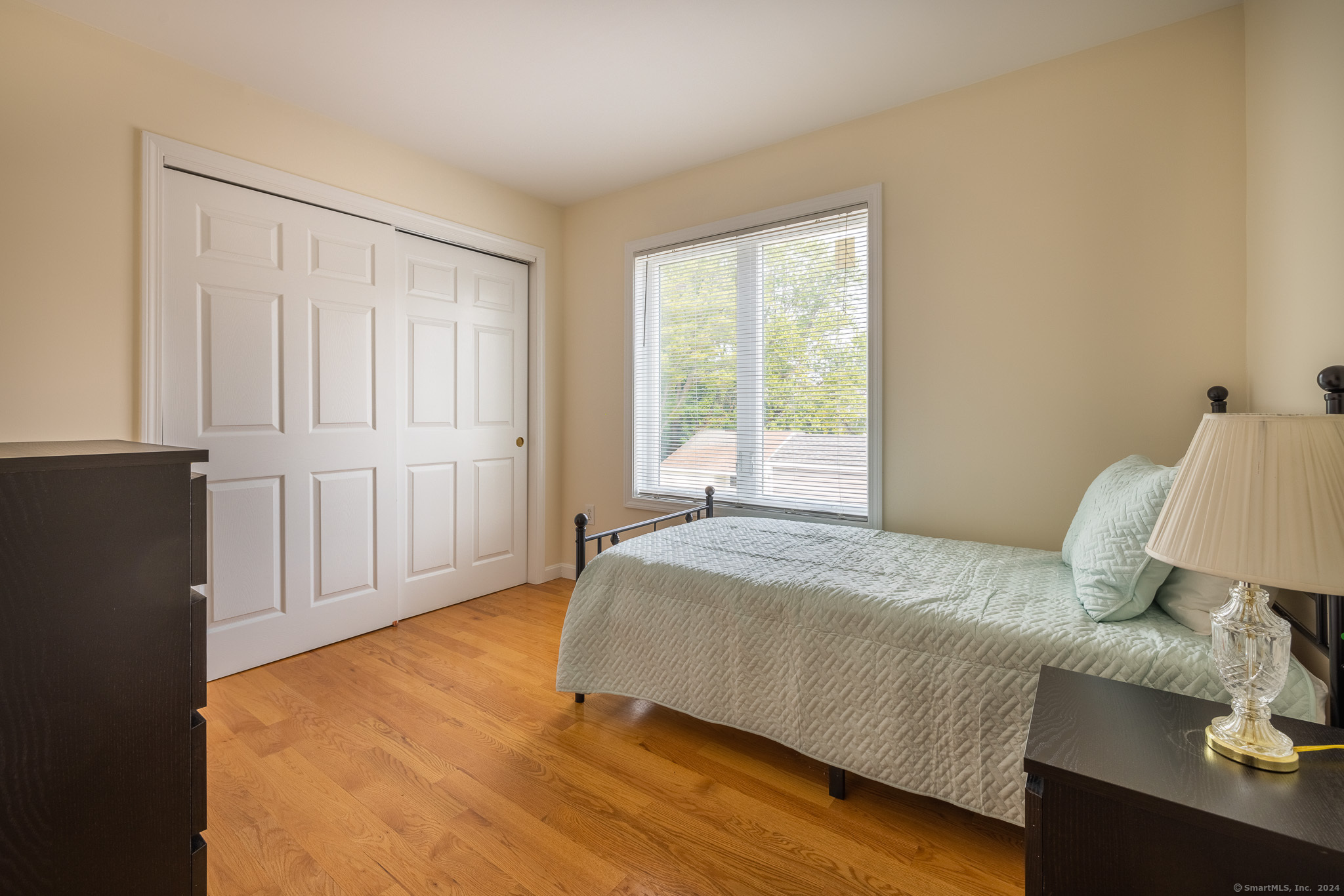 916 Reef Road Fairfield, CT 06824 - Photo 16 of 16