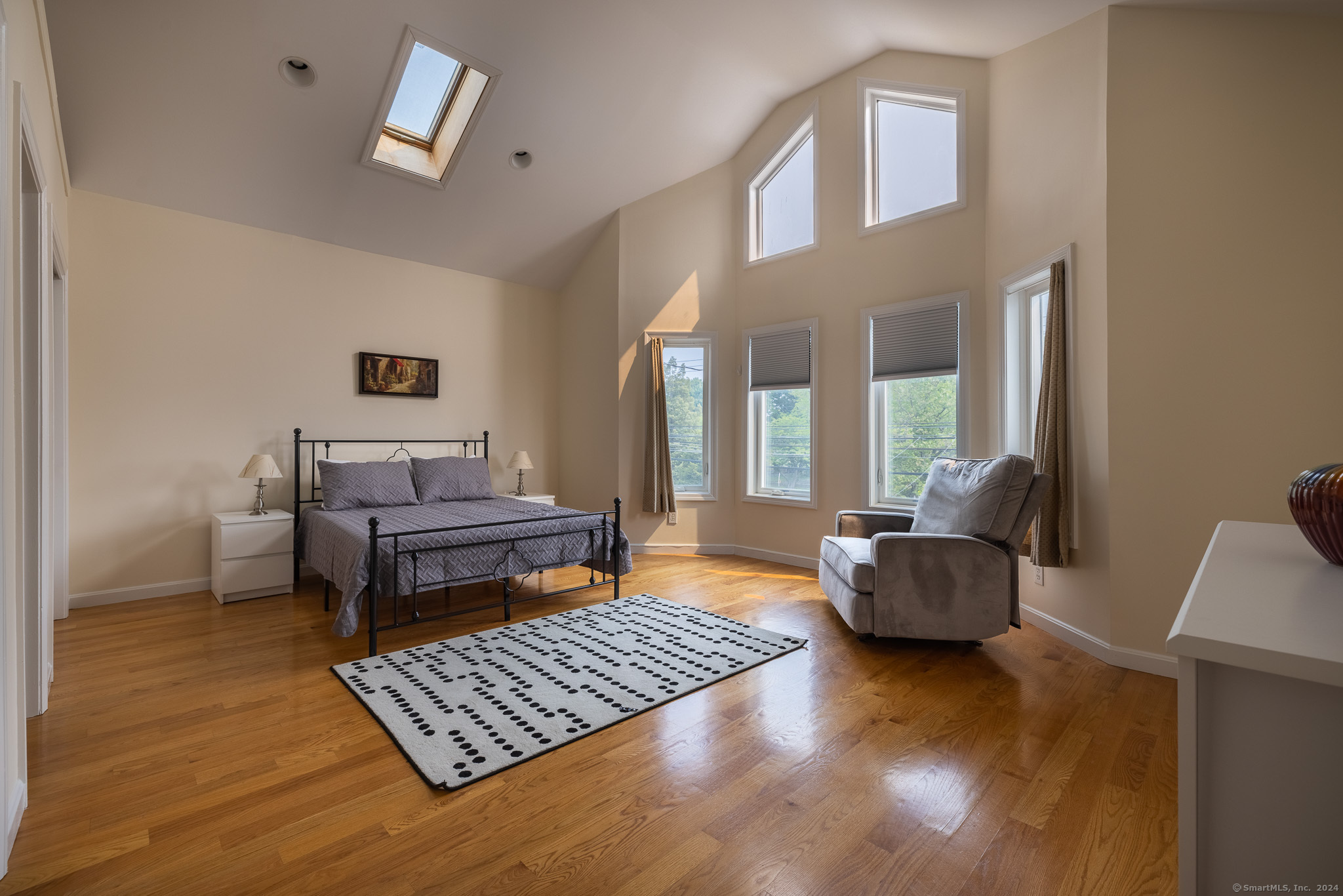 916 Reef Road Fairfield, CT 06824 - Photo 6 of 16