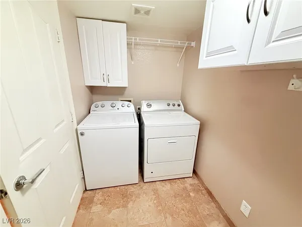 $2,000 | 456 Temple Canyon Place, Henderson, NV 89074