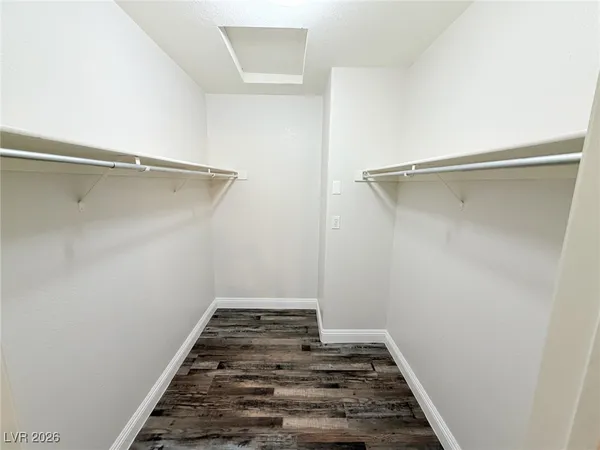 $2,000 | 456 Temple Canyon Place, Henderson, NV 89074