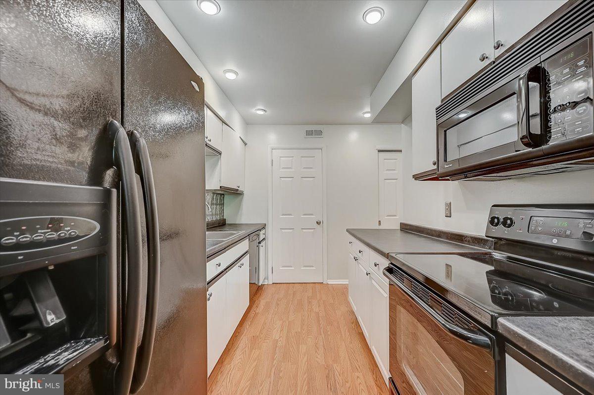 202 Cypress Point Circle Mount Laurel, NJ 08054 - Photo 13 of 26