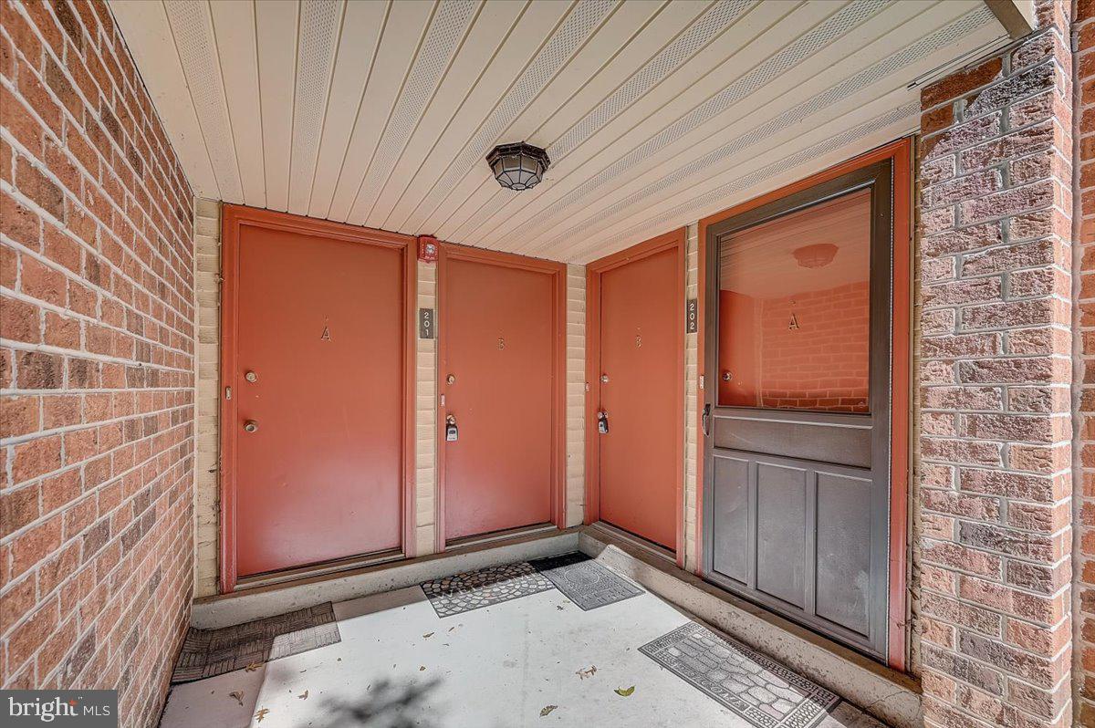 202 Cypress Point Circle Mount Laurel, NJ 08054 - Photo 3 of 26