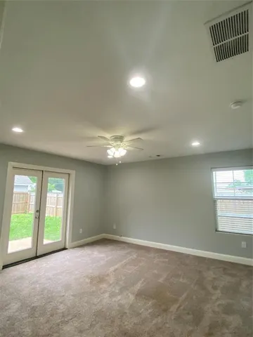 $1,525 | 1004 South Armstrong Avenue, Denison, TX 75020