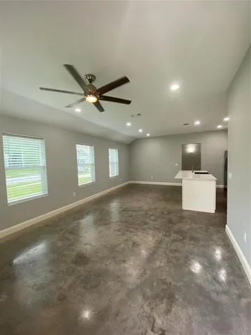 $1,525 | 1004 South Armstrong Avenue, Denison, TX 75020