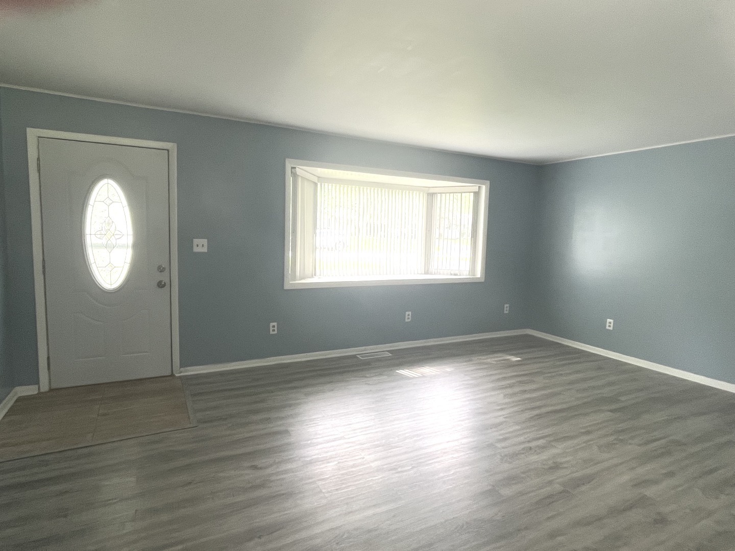 2420 Regan Road Joliet, IL 60431 - Photo 6 of 36 Gallery Image 6
