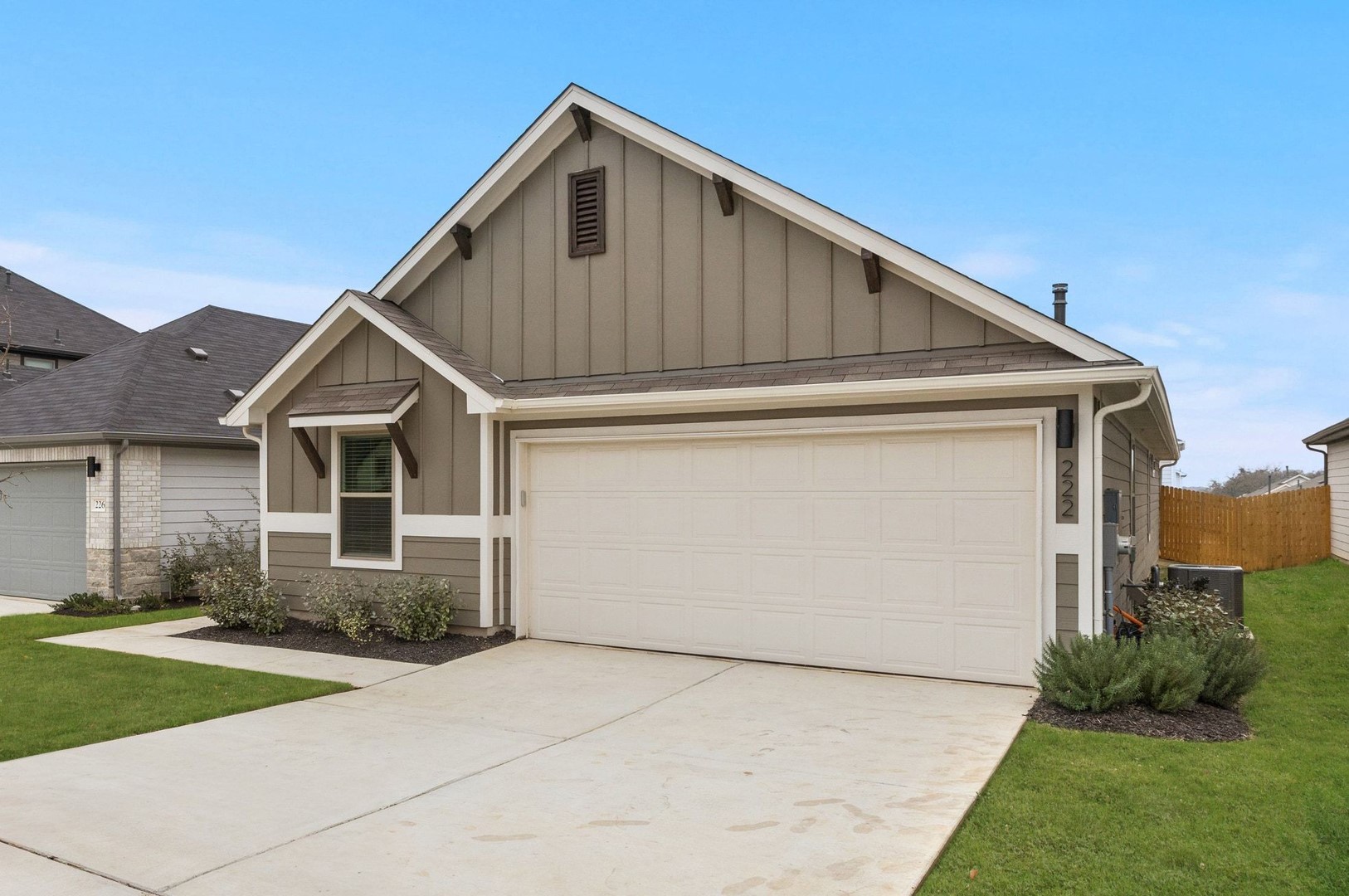 222 Spirit Street Elgin, TX 78621 - Photo 2 of 40