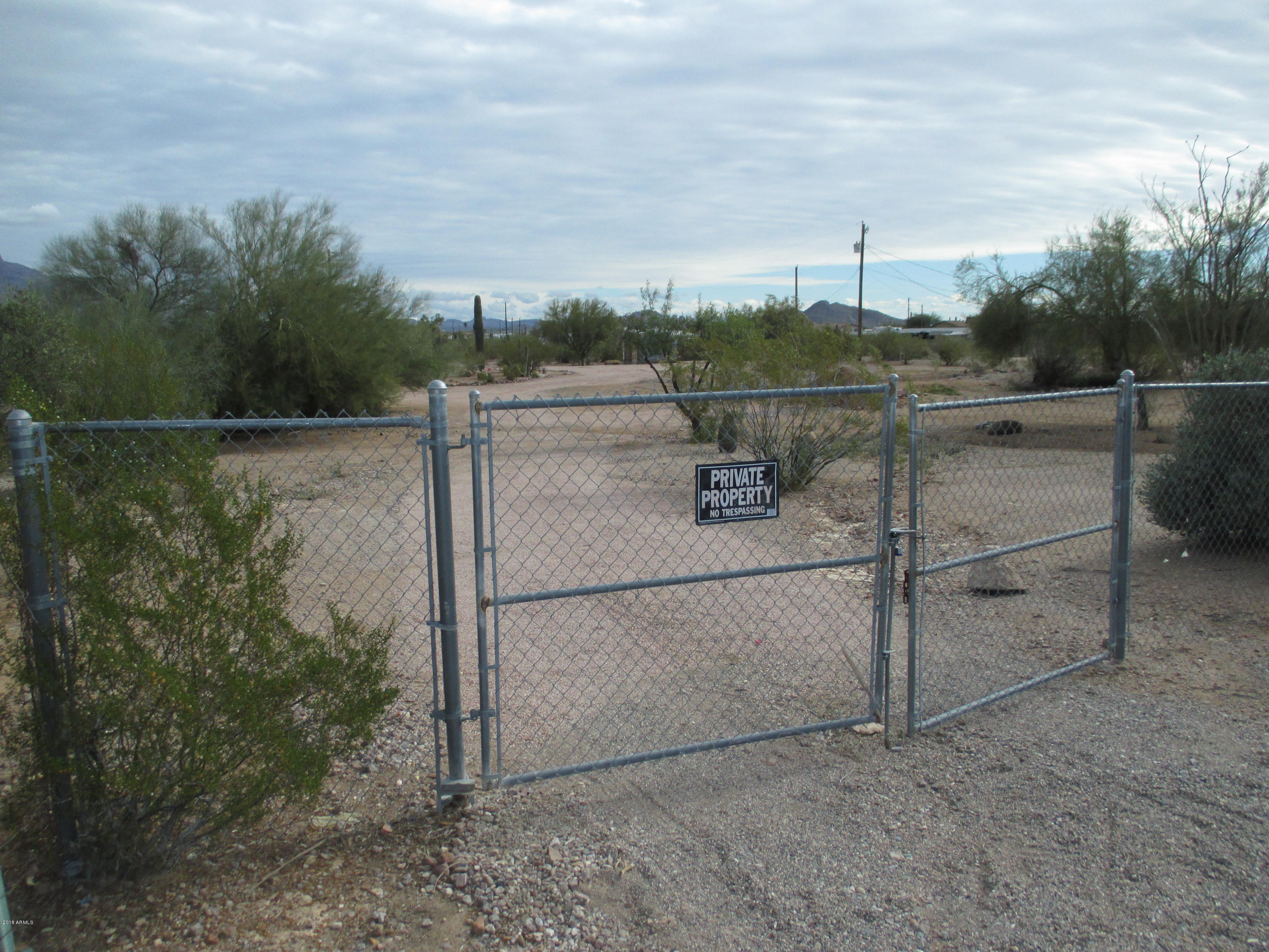 1127 South Cortez Road Apache Junction, AZ 85119 - Photo 3 of 12 IMG_0904