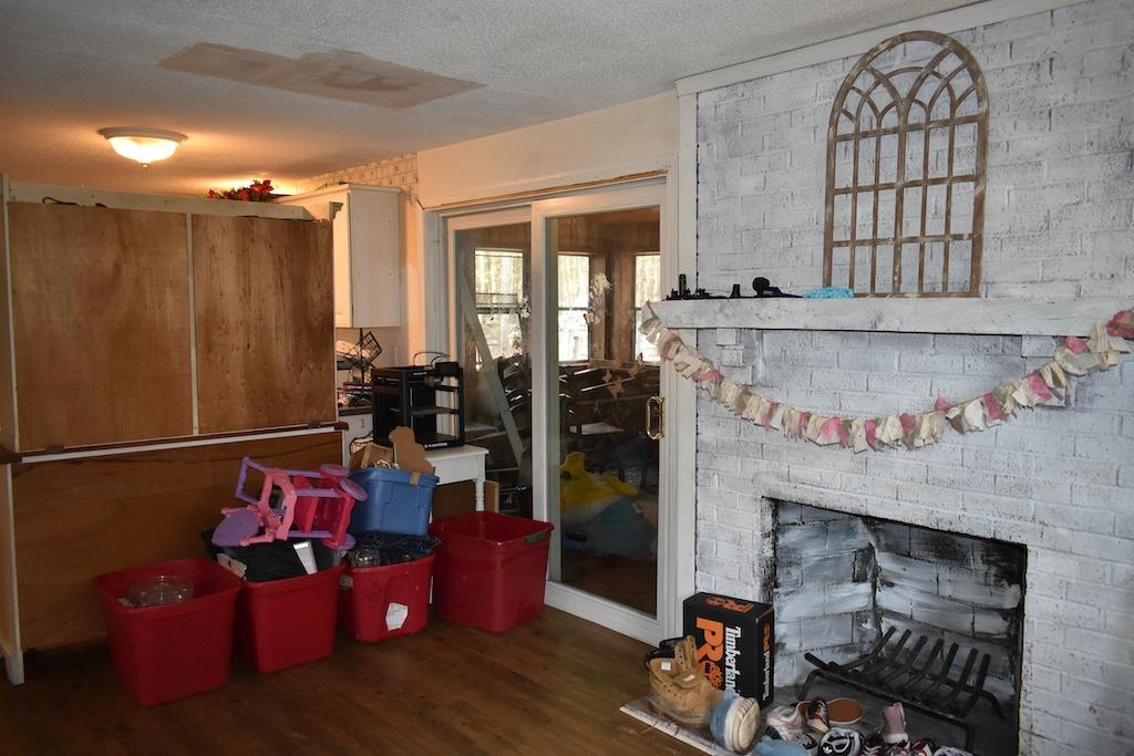 411 Mont Vernon Road Milford, NH 03055 - Photo 12 of 53