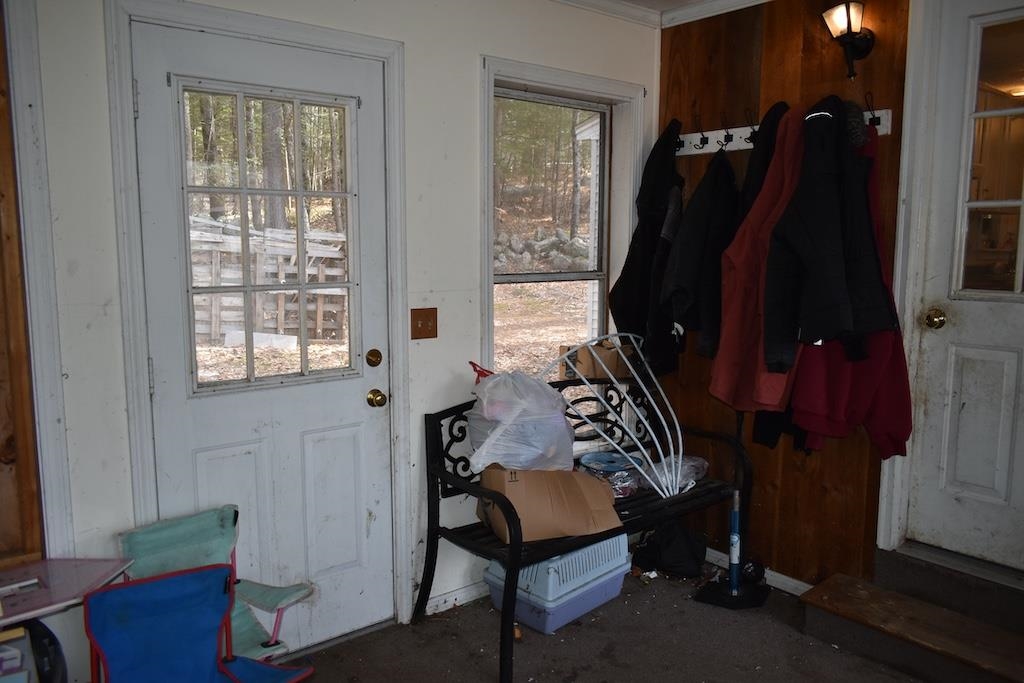 411 Mont Vernon Road Milford, NH 03055 - Photo 2 of 53