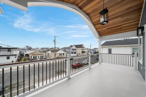 $1,849,000 | 410 East 15th Avenue, North Wildwood, NJ 08260