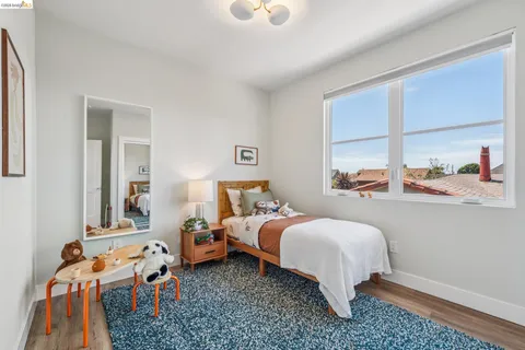 $949,000 | 673 45th Street, Oakland, CA 94609