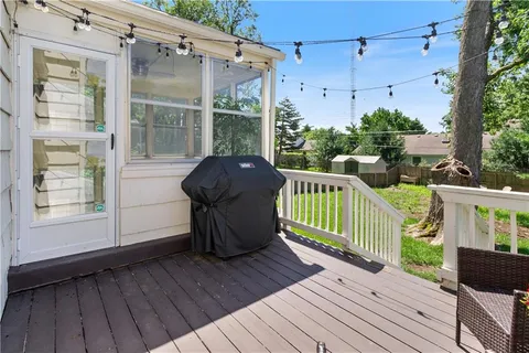 $449,000 | 3813 West 79th Street, Prairie Village, KS 66208