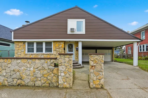 $369,000 | 29 East Palmer Street, Indianapolis, IN 46225