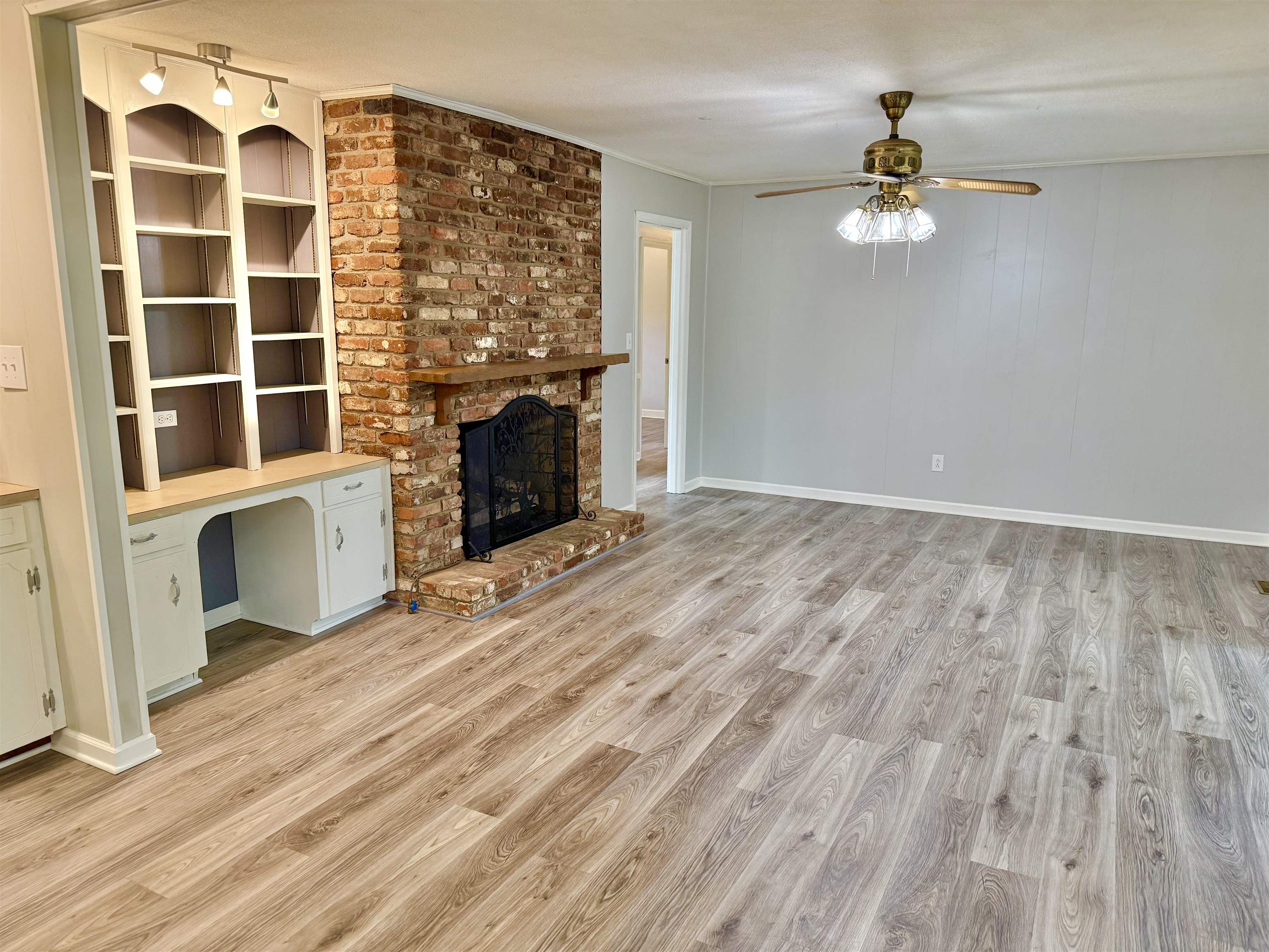220 Trenton Road Gaffney, SC 29340 - Photo 12 of 26