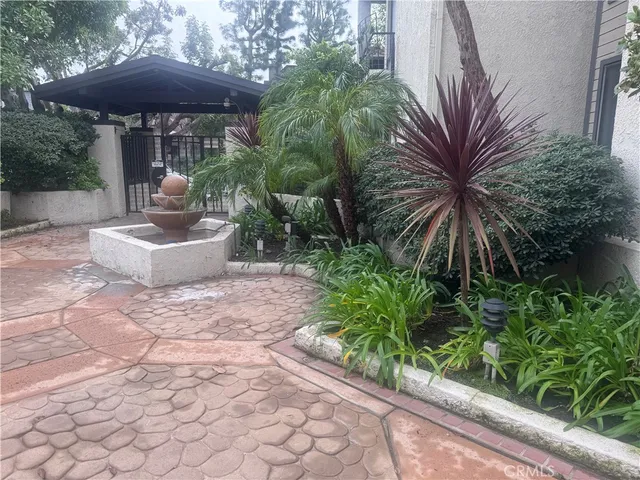 $599,000 | 437 East Palm Avenue, Unit 308, Burbank, CA 91501