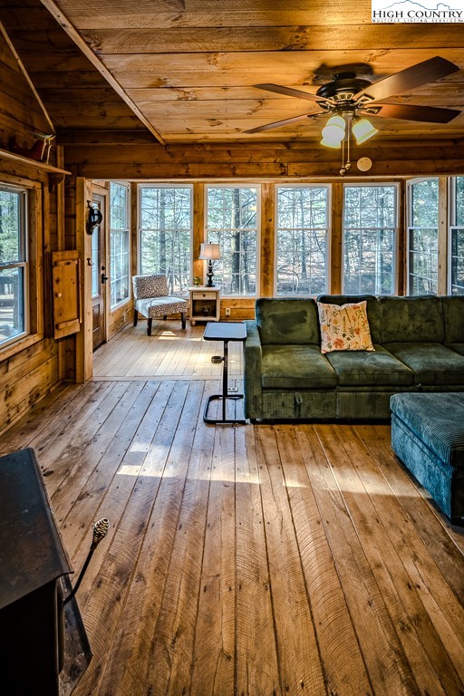 326 Deer Ridge Lane Sparta, NC 28675 - Photo 19 of 49