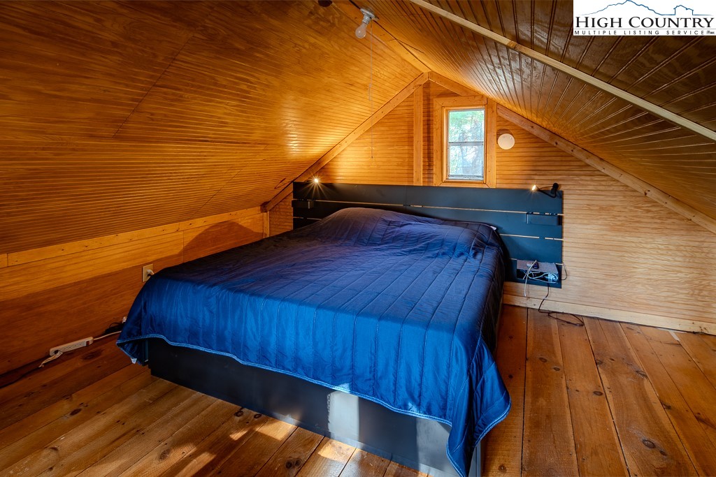 326 Deer Ridge Lane Sparta, NC 28675 - Photo 25 of 49