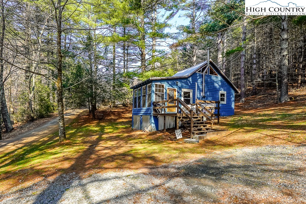 326 Deer Ridge Lane Sparta, NC 28675 - Photo 28 of 49