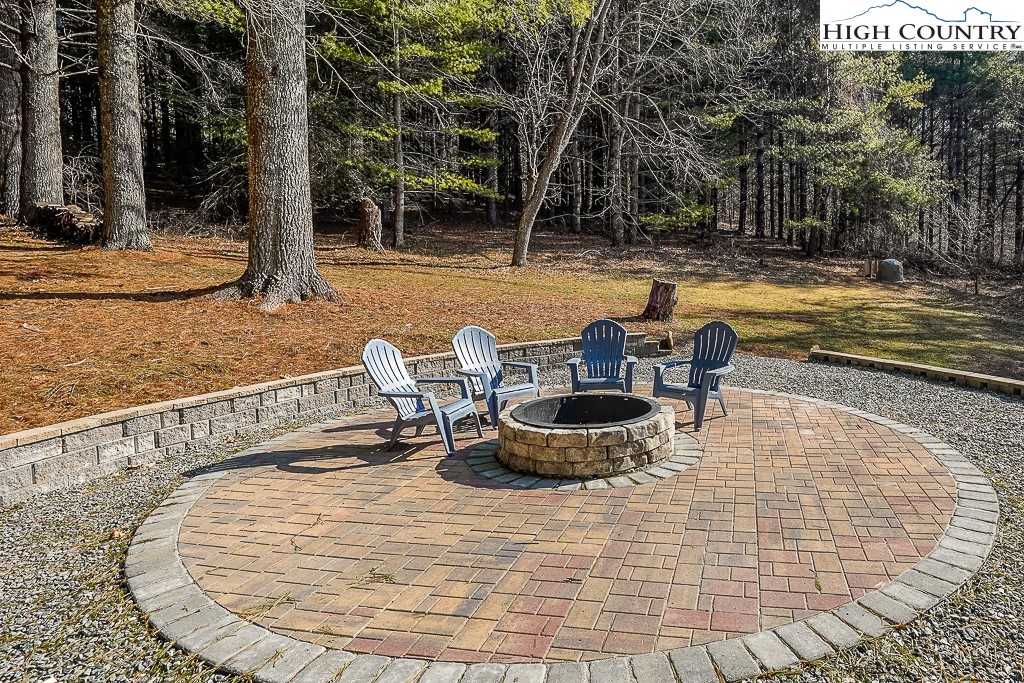 326 Deer Ridge Lane Sparta, NC 28675 - Photo 33 of 49