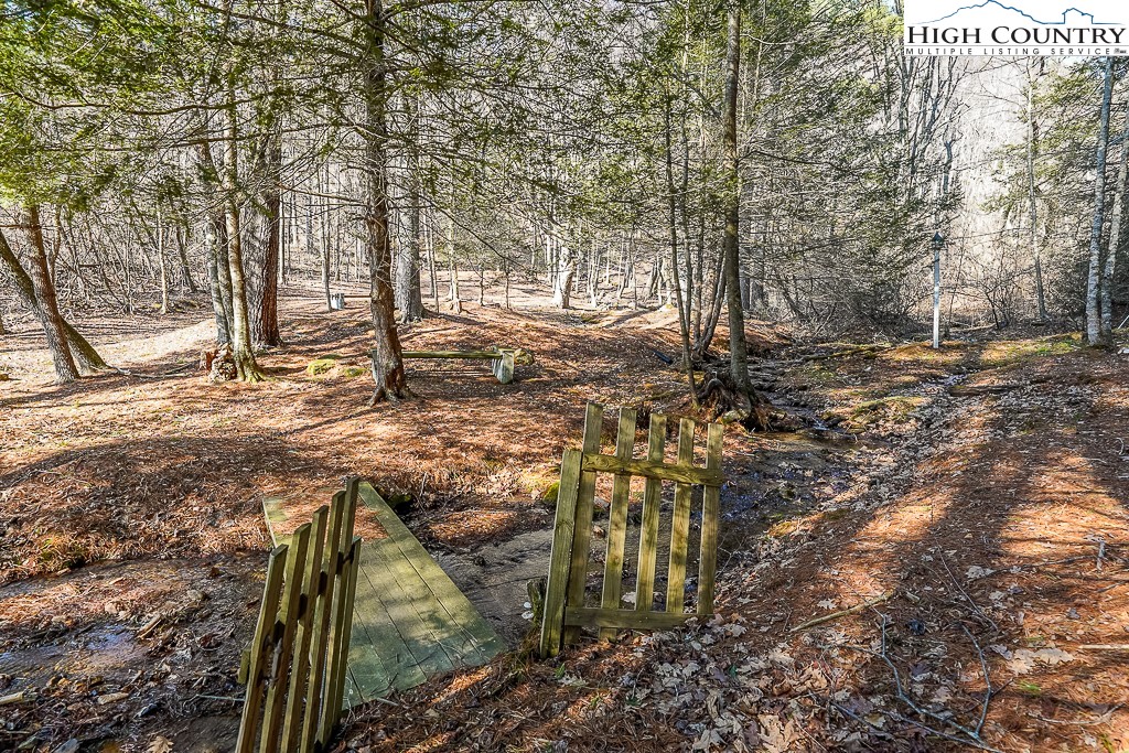 326 Deer Ridge Lane Sparta, NC 28675 - Photo 40 of 49