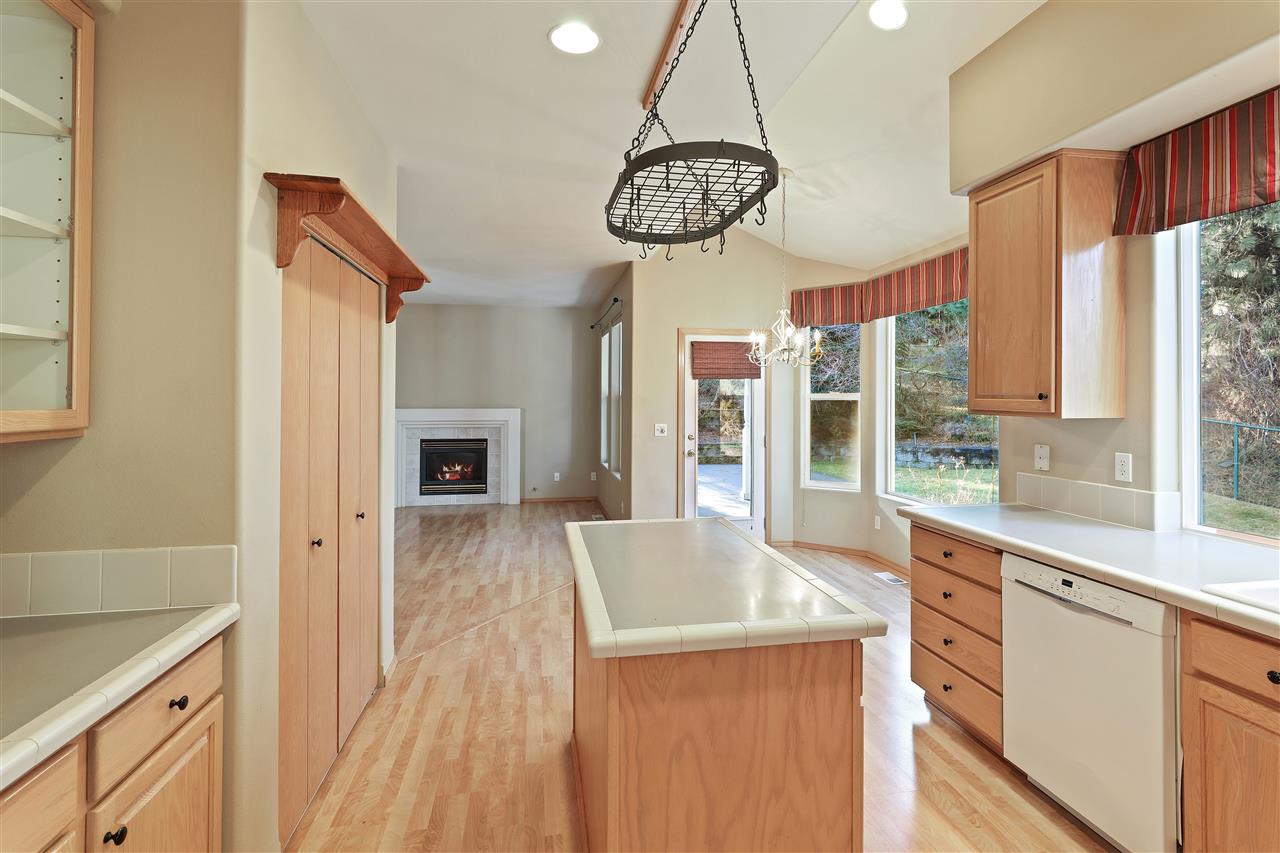 6710 South Echo Ridge Street Spokane, WA 99224 - Photo 6 of 20 Gallery Image 6