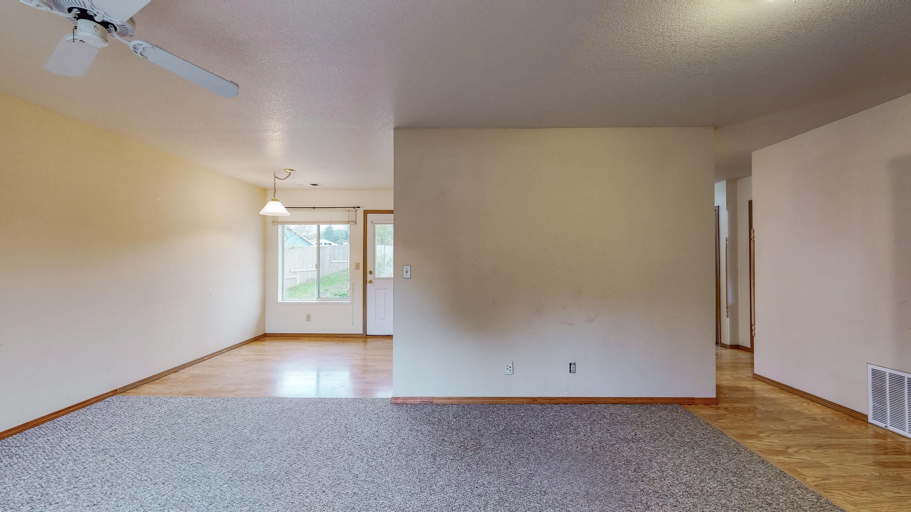 128 Meadow Bridge Lane Rio Dell, CA 95562 - Photo 10 of 43