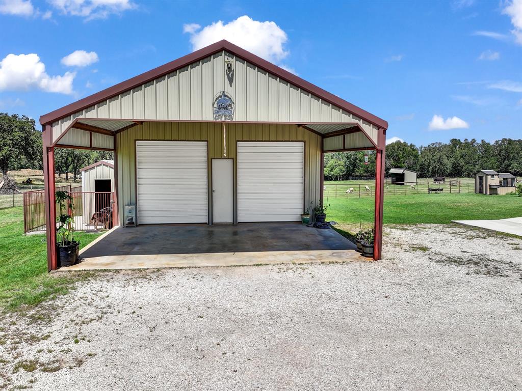 854 County Road 3330 Bridgeport, TX 76426 - Photo 33 of 40