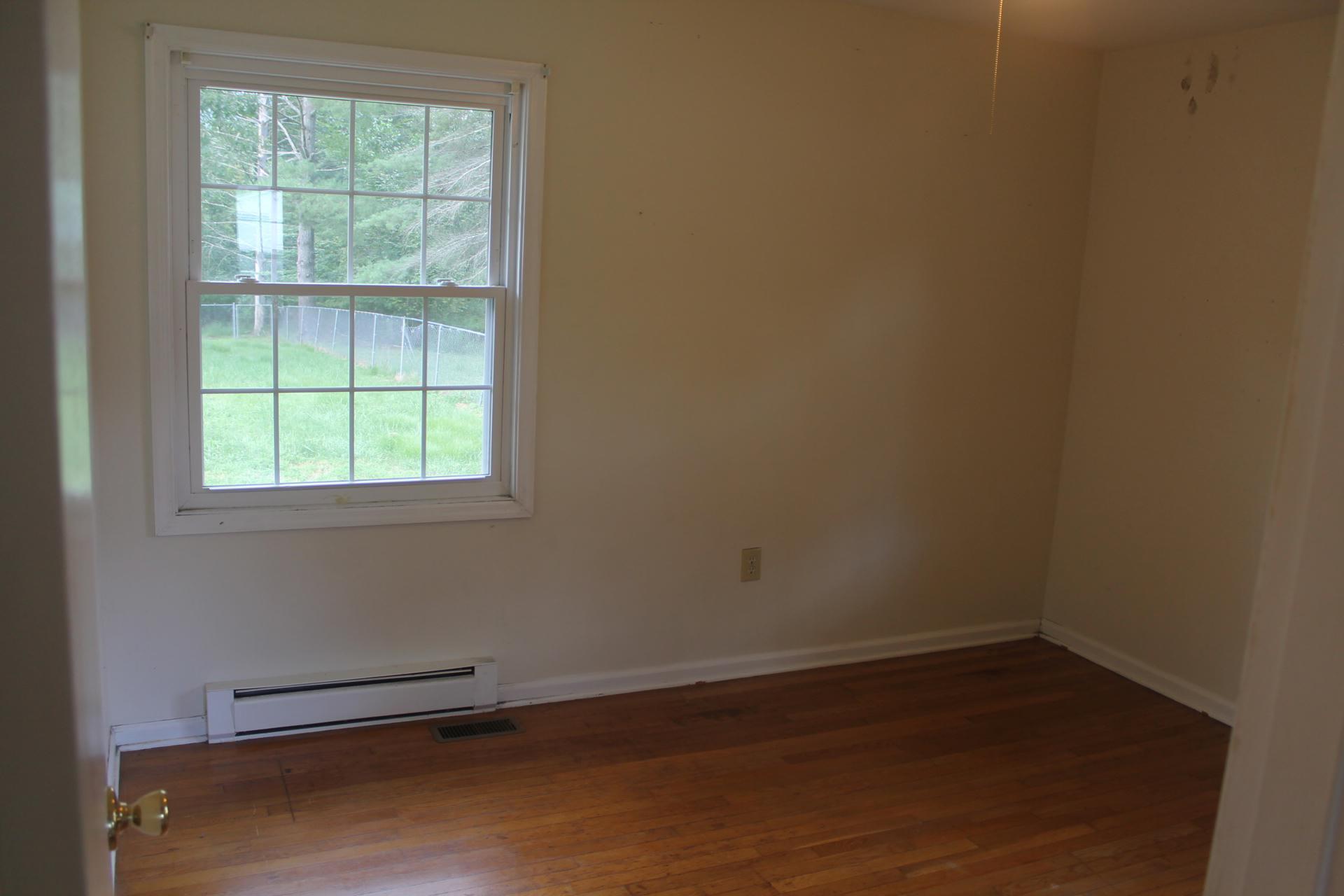 114 Cliffview Drive Covington, VA 24426 - Photo 15 of 24 IMG_6901 dated