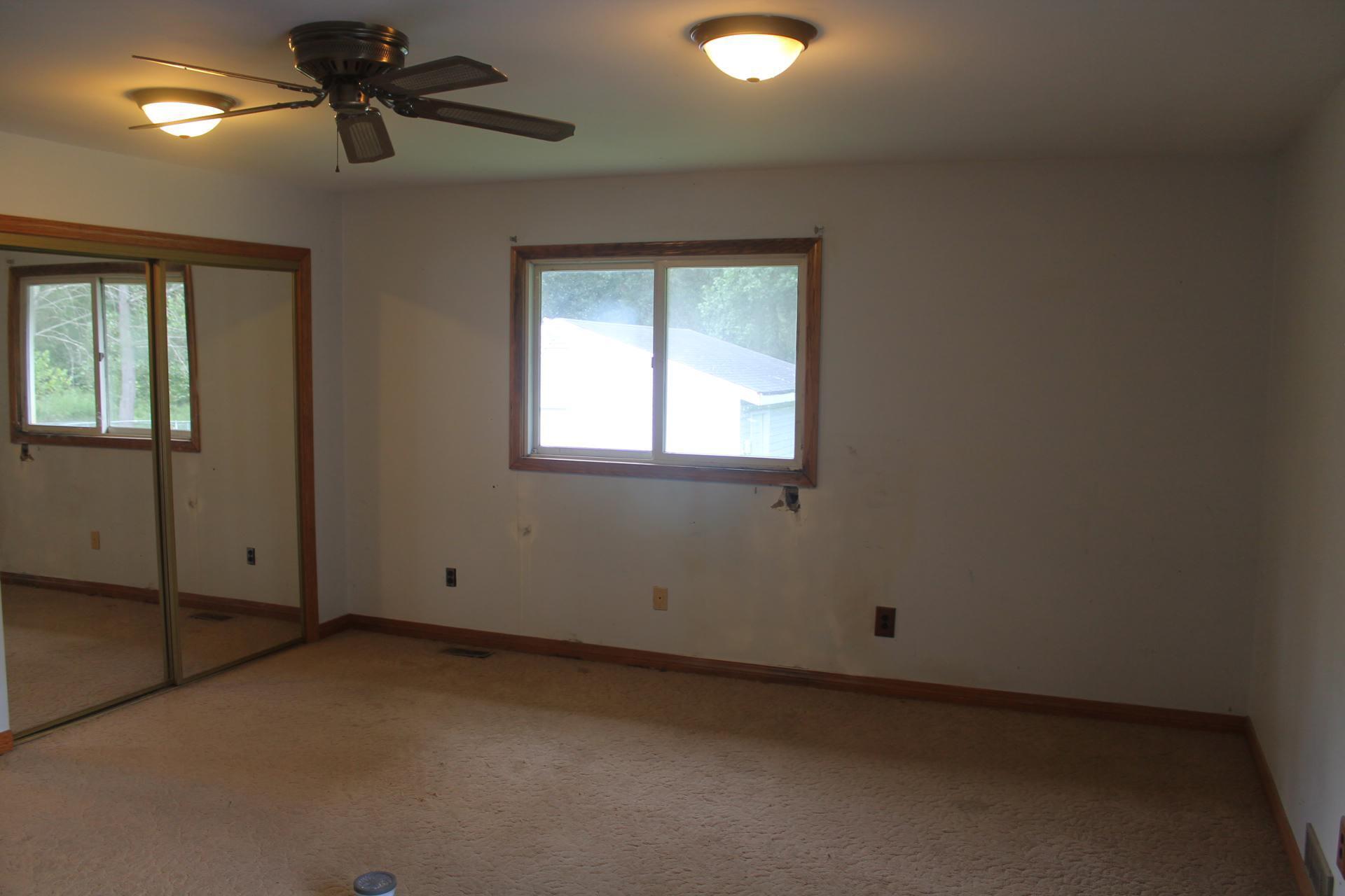 114 Cliffview Drive Covington, VA 24426 - Photo 19 of 24 IMG_6909 dated