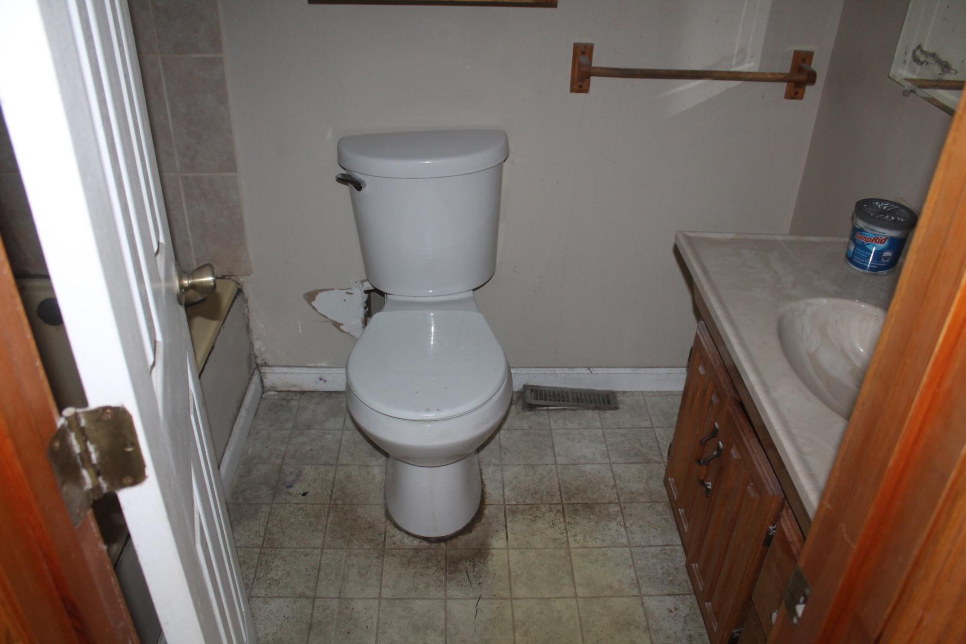 114 Cliffview Drive Covington, VA 24426 - Photo 21 of 24 IMG_6920 dated