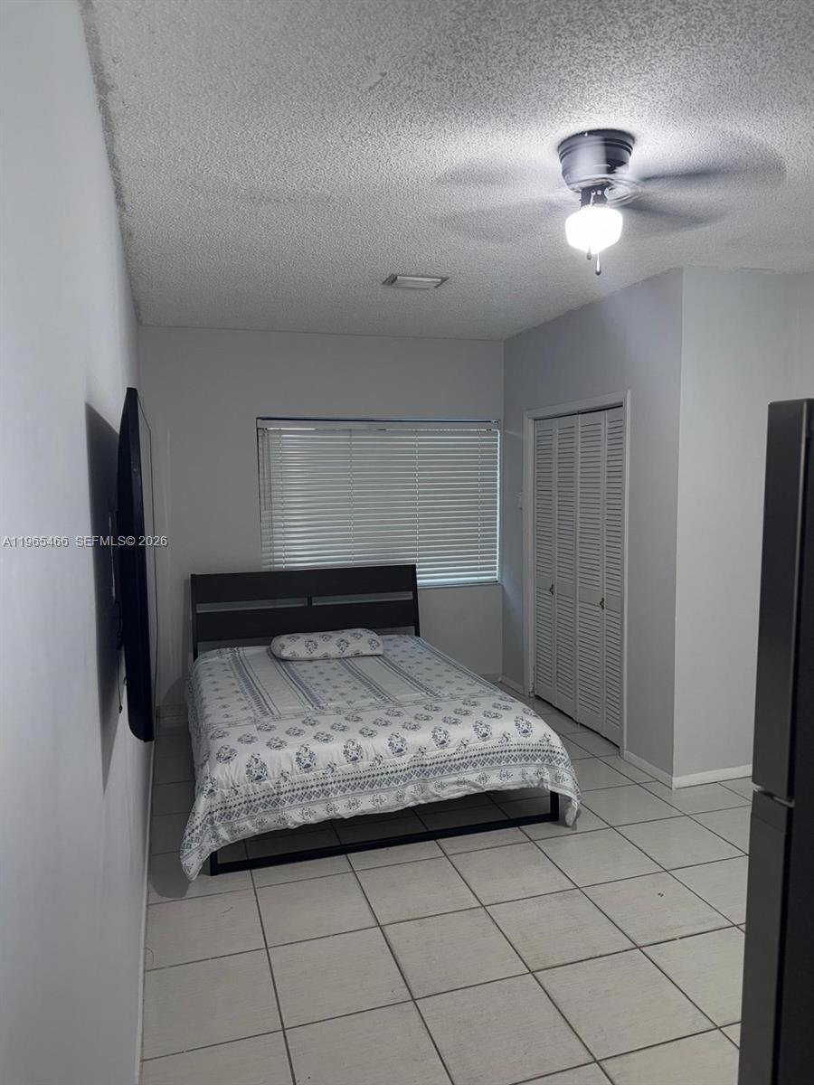 13142 Southwest 5th Street Miami, FL 33184 - Photo 3 of 10