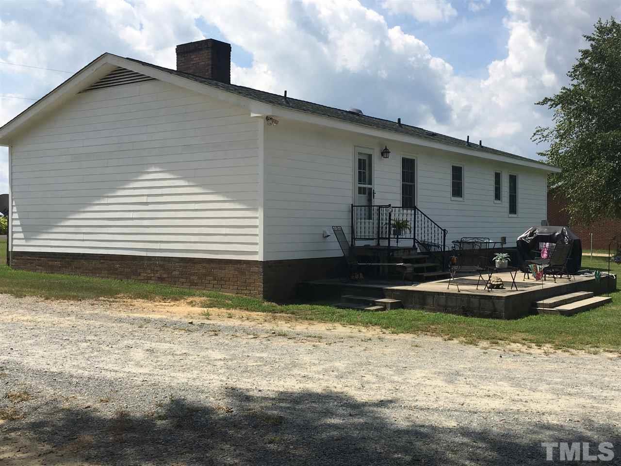 732 Clayhole Road Dunn, NC 28334 - Photo 2 of 18 Gallery Image 2