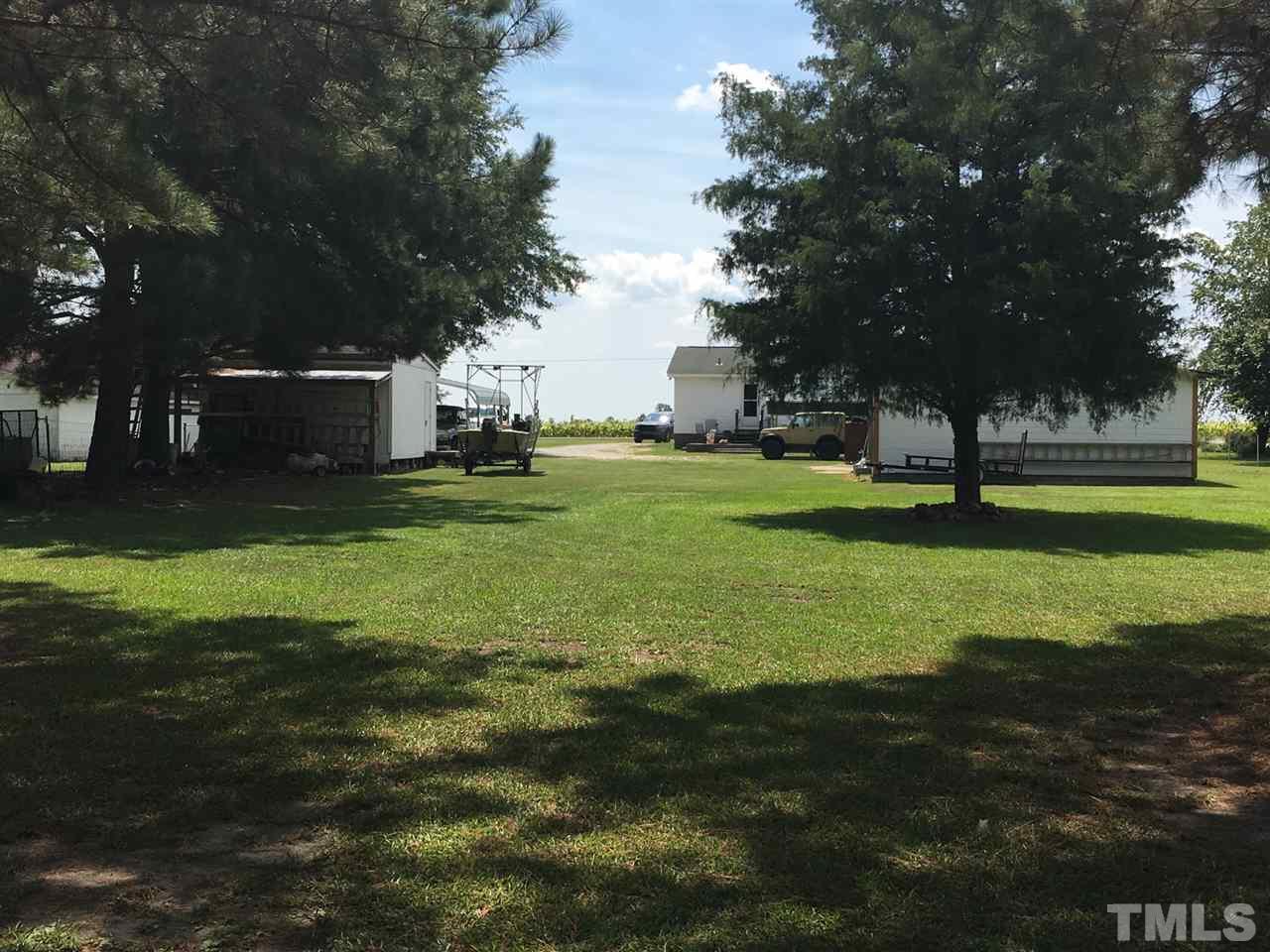 732 Clayhole Road Dunn, NC 28334 - Photo 16 of 18 Gallery Image 16