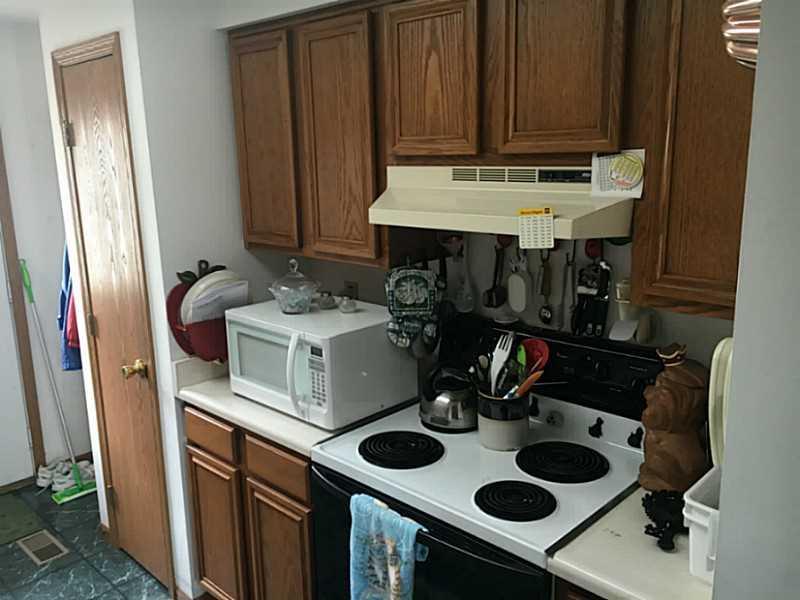 4250 Midfield Street, Unit 4250 Springfield, OH 45503 - Photo 7 of 9