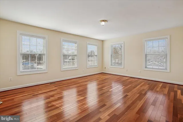 $4,765 | 7118 Vermillion Place, Annandale, VA 22003