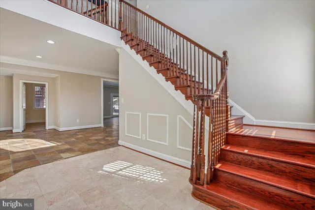 $4,765 | 7118 Vermillion Place, Annandale, VA 22003