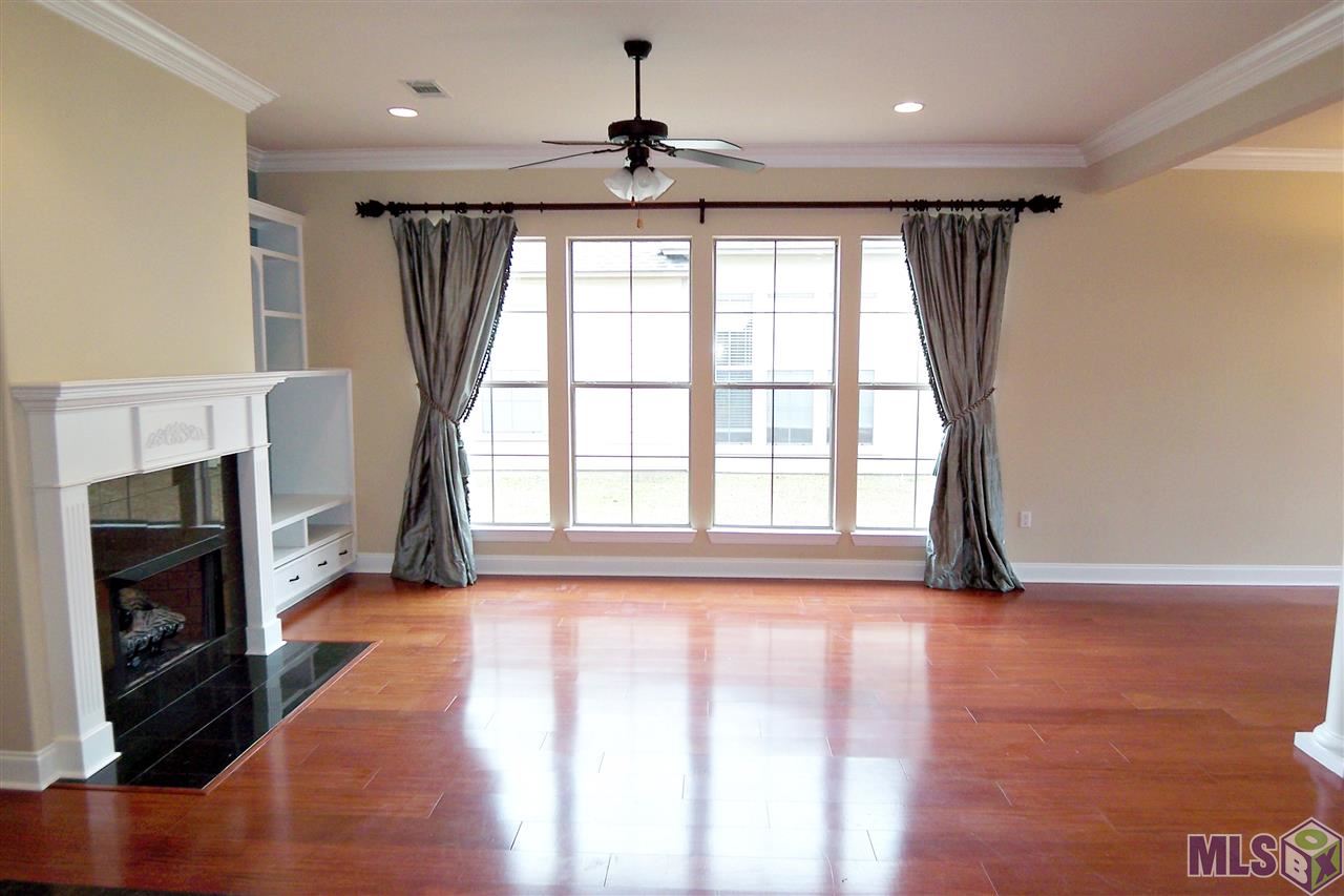 12823 Hidden Ridge Lane Baton Rouge, LA 70816 - Photo 2 of 15