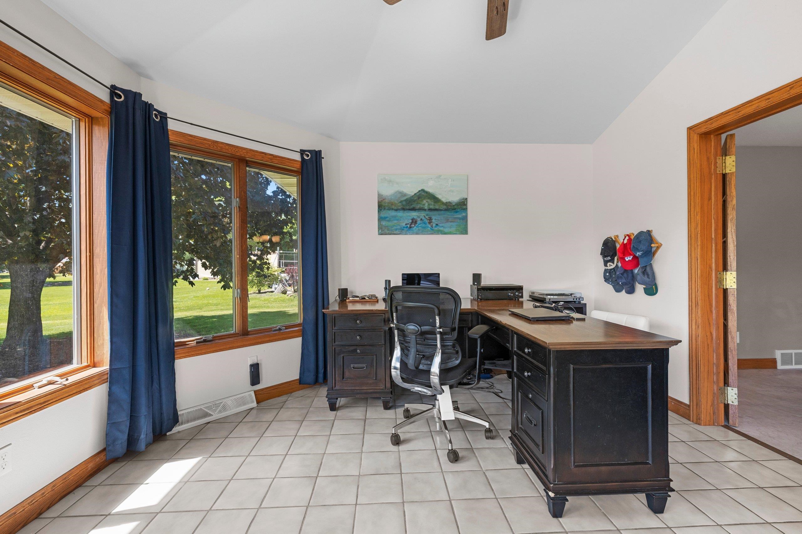 1009 Brill Road Kaukauna, WI 54130 - Photo 20 of 75
