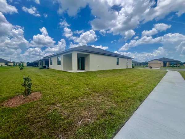 $2,400 | 6694 Topaz Drive, Grant Valkaria, FL 32949