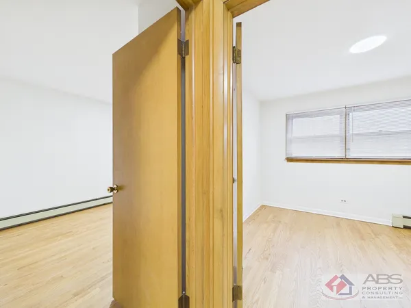 $1,500 | 11219 South Martin Luther King Drive, Unit 2R, Chicago, IL 60628