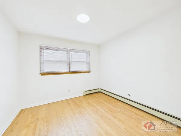 $1,500 | 11219 South Martin Luther King Drive, Unit 2R, Chicago, IL 60628