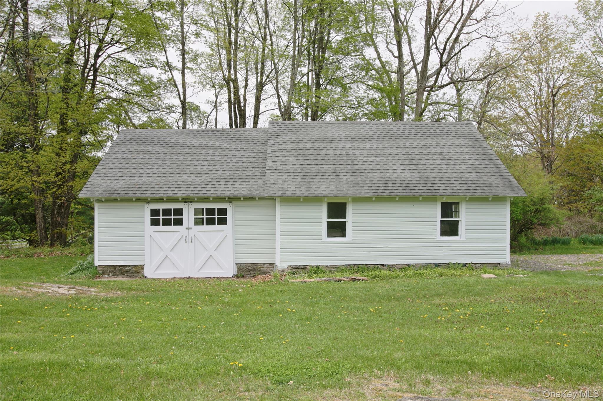 292 Mountain View Road Rhinebeck, NY 12572 - Photo 6 of 30 a front view of house with yard and trees