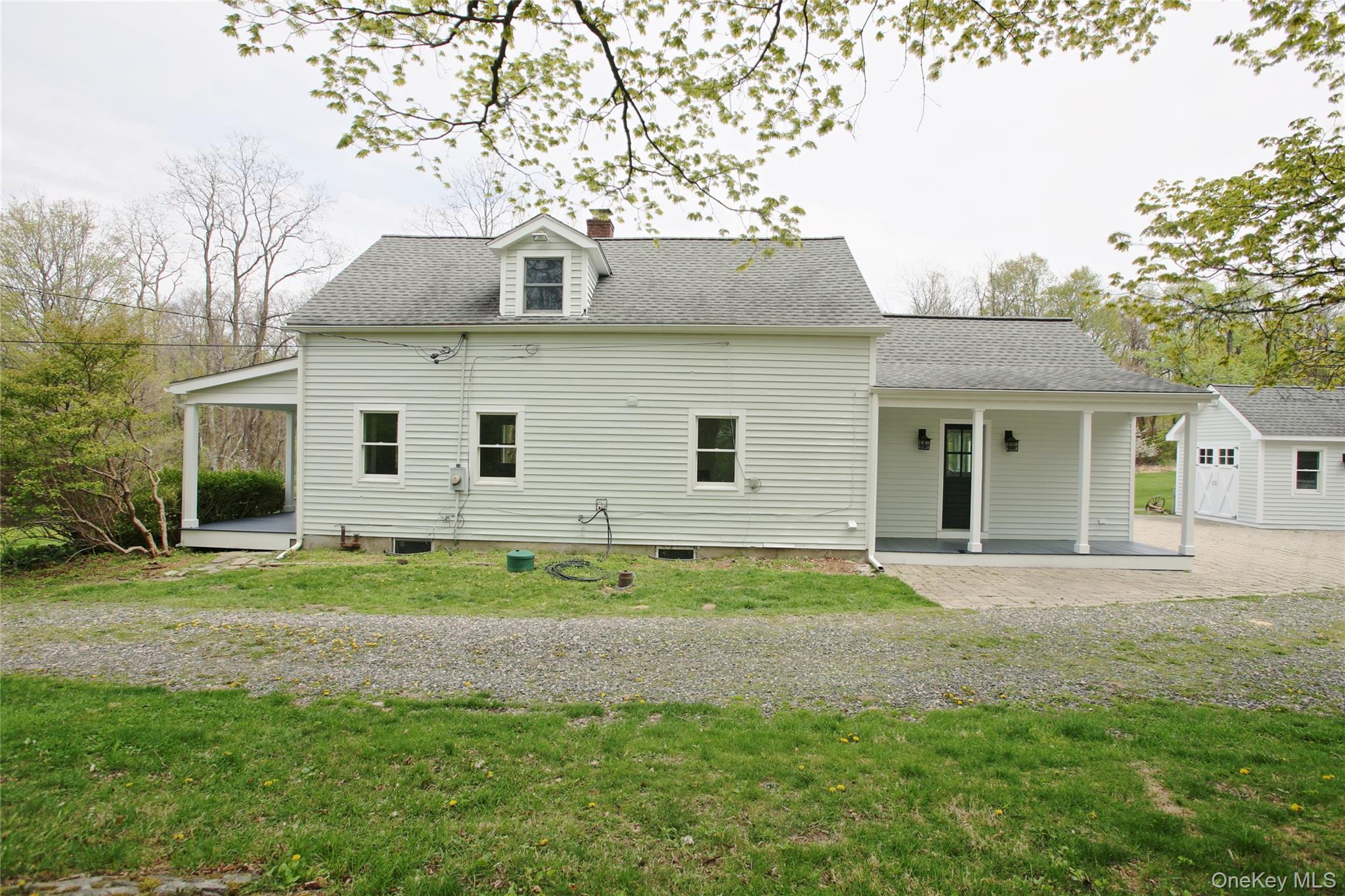292 Mountain View Road Rhinebeck, NY 12572 - Photo 10 of 30 front view of a house with a yard