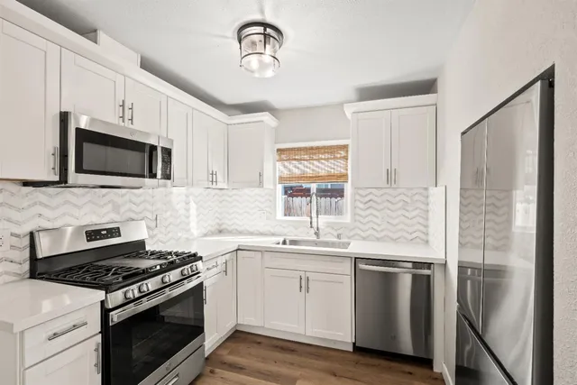 $425,000 | 2513 Anna Way, Sacramento, CA 95821